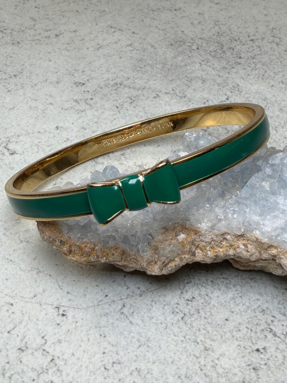 Kate Spade Bangle Kelly Green Bow Goldtone